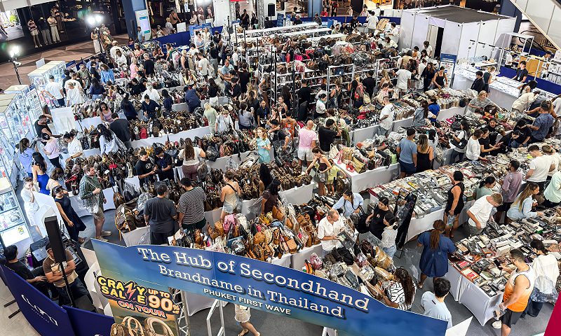Phuket Shaking – Can’t Miss “CRAZY SALE ON TOUR at PHUKET”